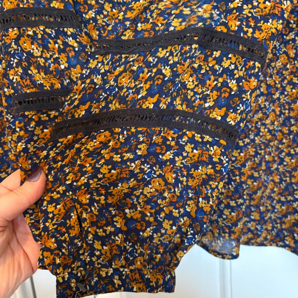 Sezane Angelina Bell Sleeve Blouse Floral Boho - - Picture 3 of 9